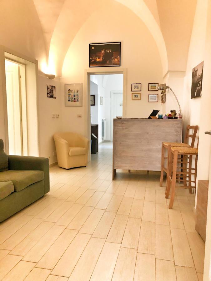 Palazzo Salia Bed and Breakfast Lecce Buitenkant foto