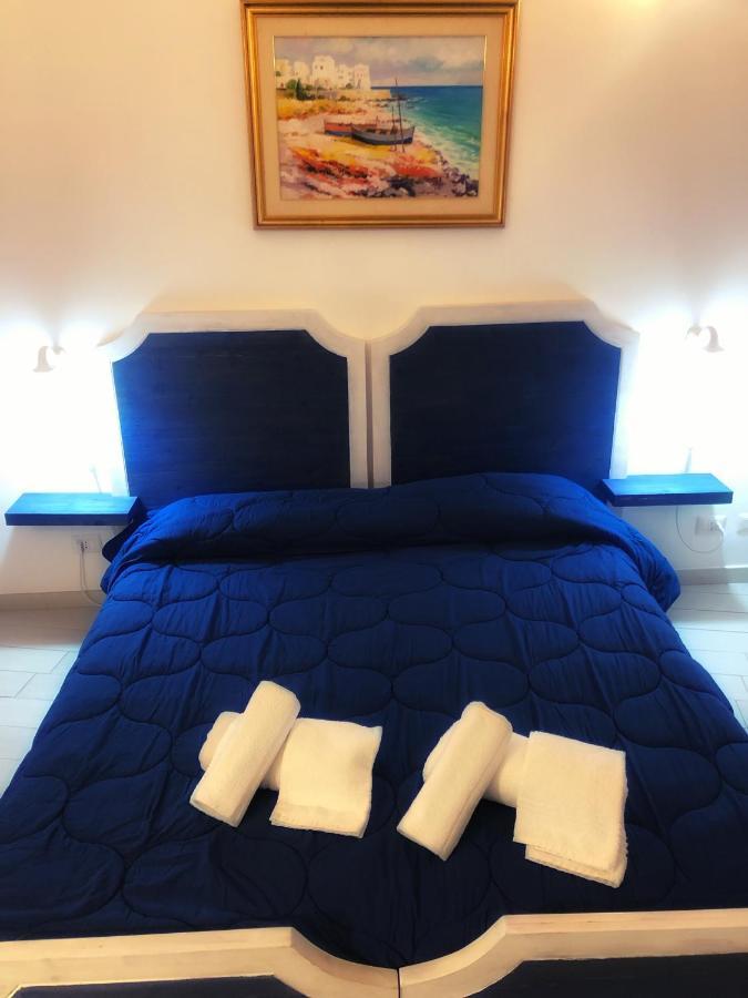 Palazzo Salia Bed and Breakfast Lecce Buitenkant foto