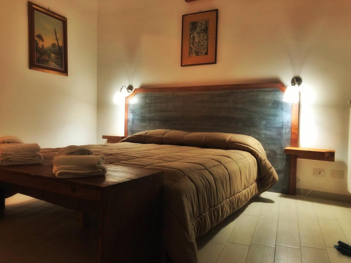 Palazzo Salia Bed and Breakfast Lecce Buitenkant foto